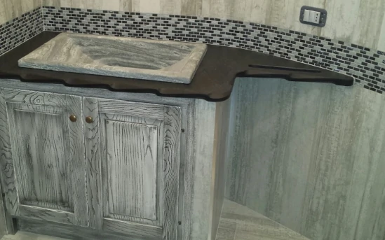 Arredo bagno in marmo verde P.I.L. Gran min