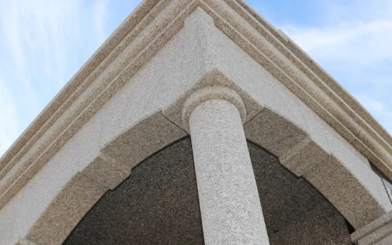 Arte funeraria in granito sardo P.I.L. Gran min