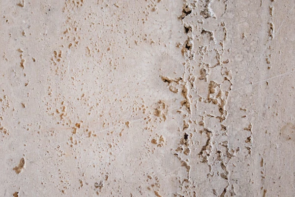 Pavimenti in travertino bucato