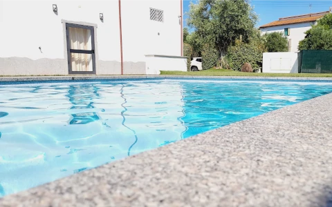 Piscina ristorante in granito P.I.L. Gran min